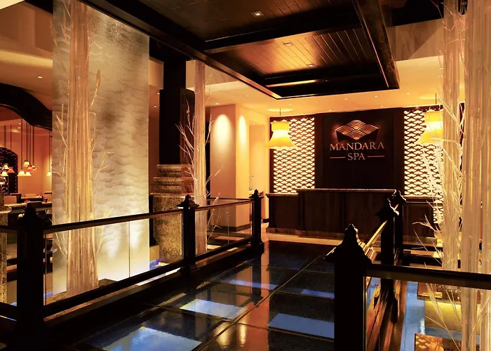 Harborside Resort & Vacation Rentals At Atlantis