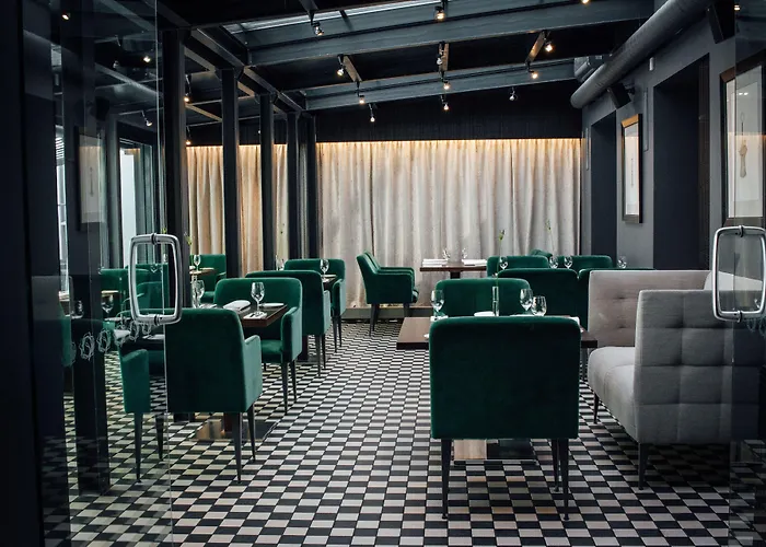  Bergs - Small Luxury s Of The World