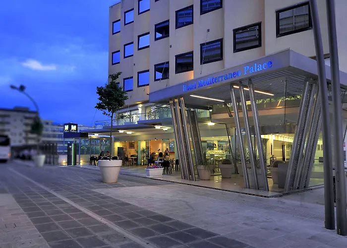  Mediterraneo Palace