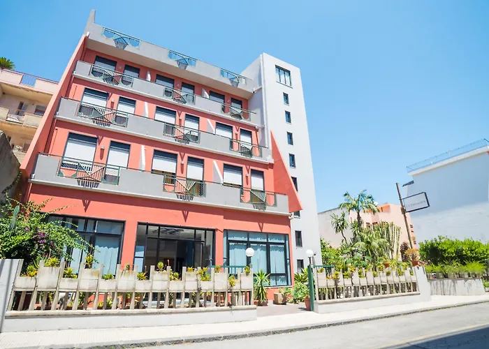 Hotel sulla spiaggia: La Piramide