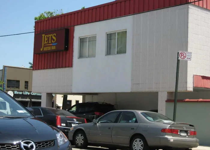 Motel: Jets Motor Inn