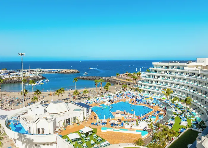 Hovima La Pinta Beachfront Family Hotel