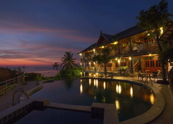 Sea Rock Resort