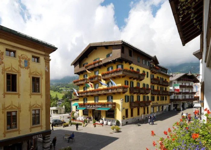 Hotel De La Poste