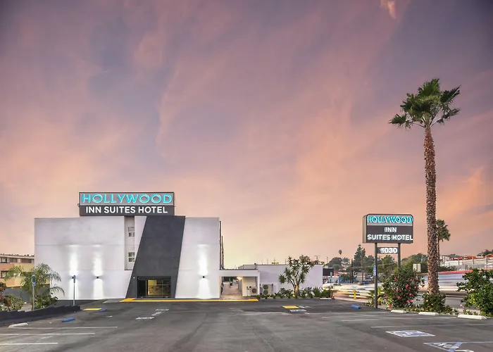  Hollywood Inn Suites