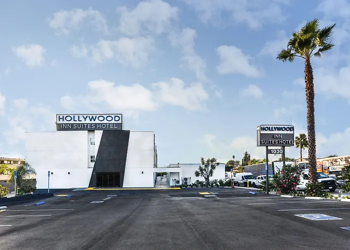  Hollywood Inn Suites