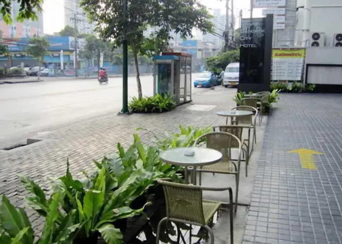 Hotel con piscina: Bangkok City Hotel