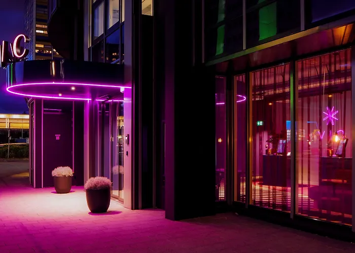 Hotel Vic