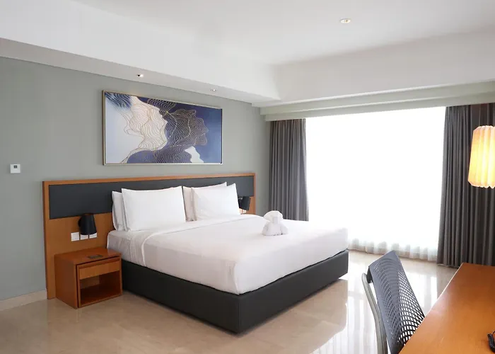 Holiday Inn & Suites Jakarta Gajah Mada By Ihg