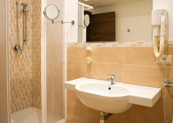 Hotel Jacuzzi: Hotel San Valentino Terme