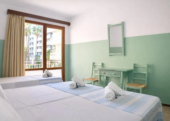  Hostal Santa Ana