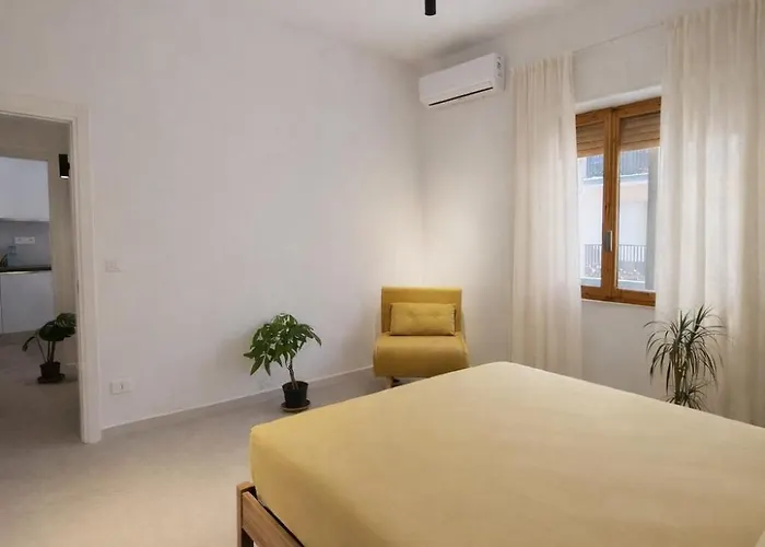 Hotel 3 stelle: Via Sassari 177 Alghero