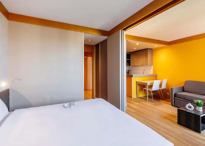 Adagio Paris XV