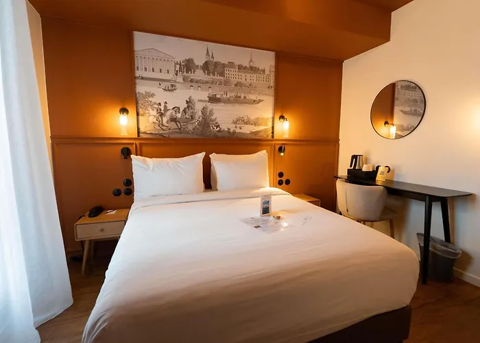  Mercure Paris Bastille Marais