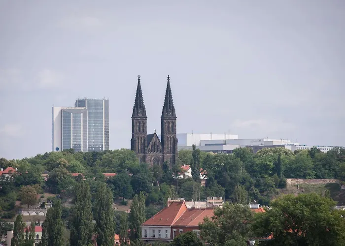  Occidental Praha Five