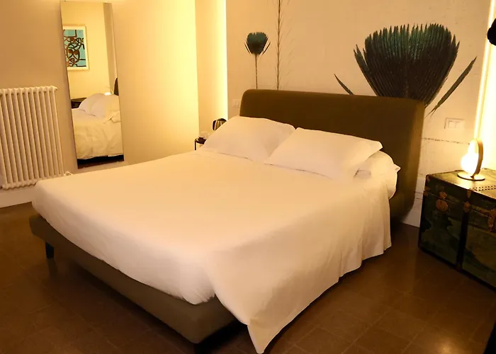 Ginevra Boutique Rooms - Palazzo Leosini - Residenze D'Epoca
