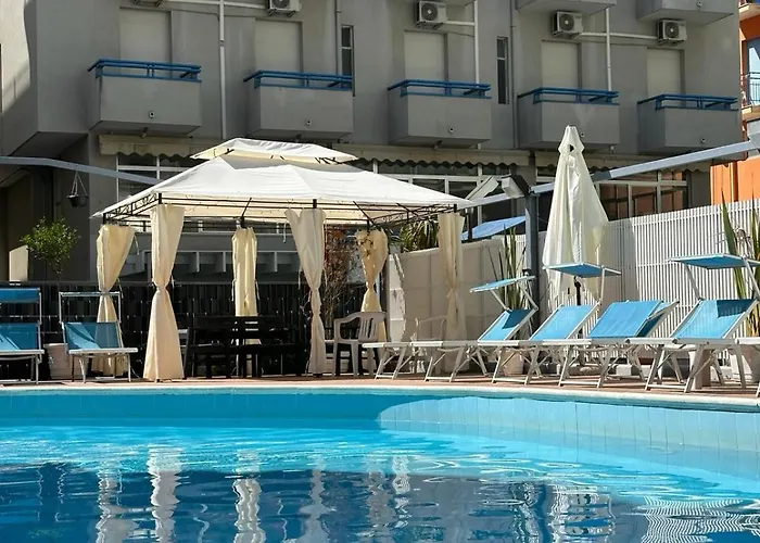 Arena Con Piscina