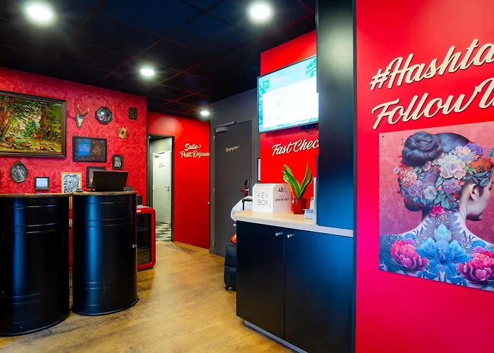  Ibis Styles Paris Gare De L'Est Magenta