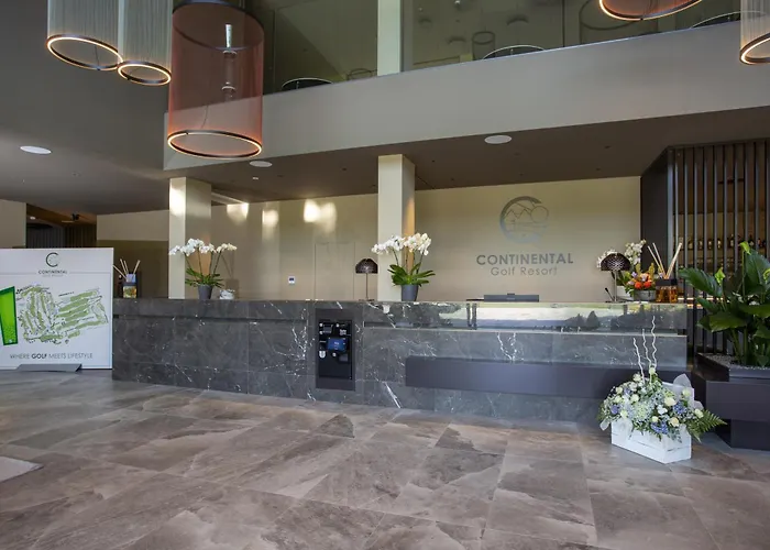 Continental Golf Resort