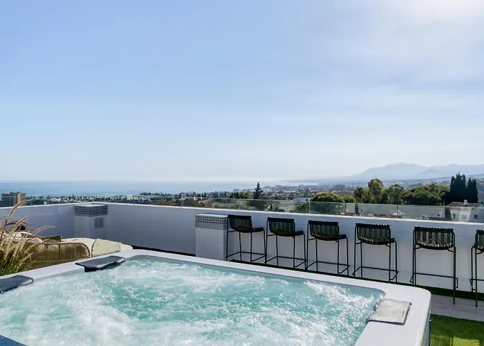 Duplex Penthouse Rooftop Jacuzzi Terrace Views