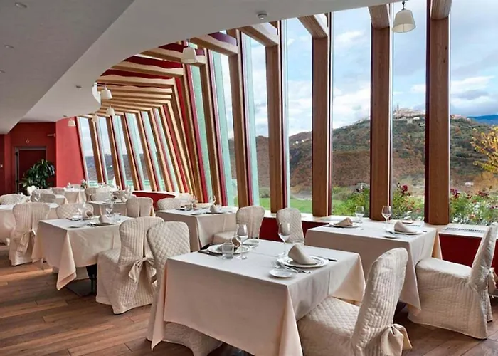 Bouganville Hill Resort & Wellness Space