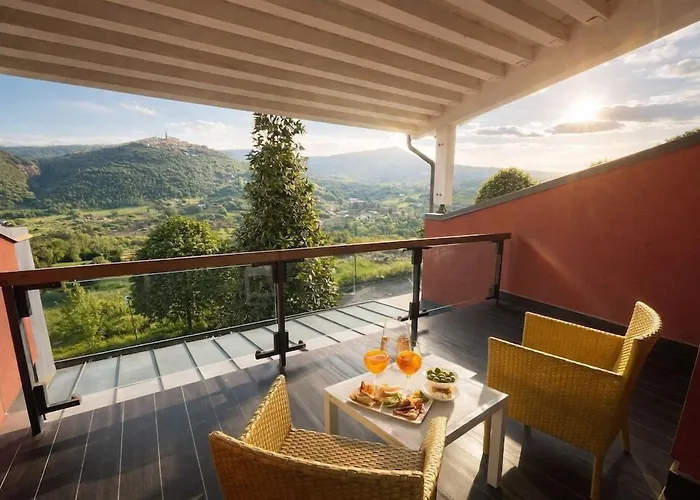 Bouganville Hill Resort & Wellness Space