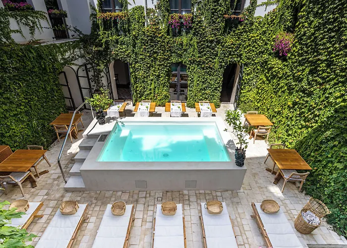 Casa Nostra Boutique Hotel & Spa
