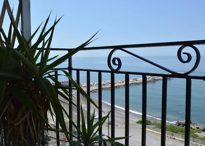 Hotel con tennis: B&B Fronte Del Mare