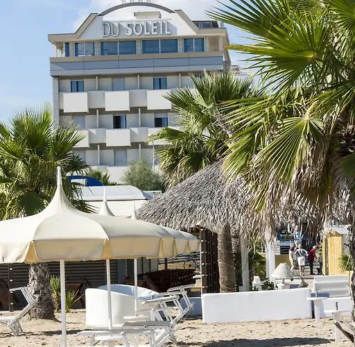 Hotel Jacuzzi: Hotel Du Soleil